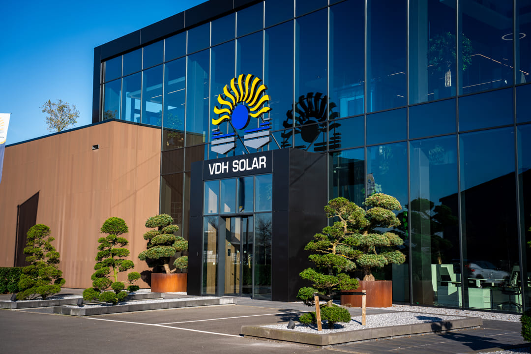 Thuisbatterij 10 kWh: Installatie en toepassingen